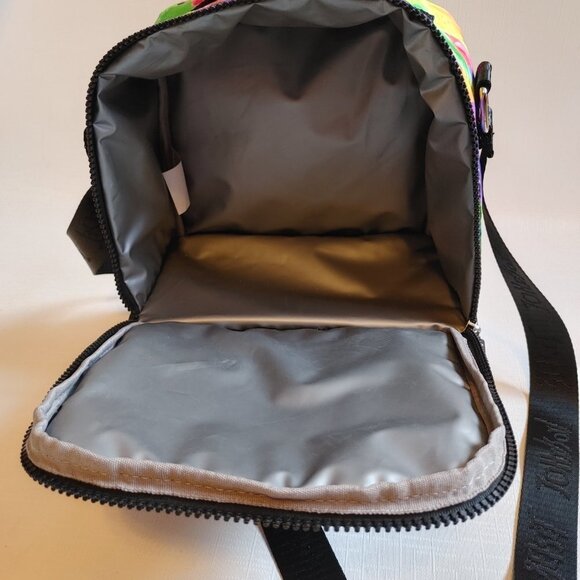 Betsey Johnson Gummy Bear Print Nylon Insulated Lunch Bag Like New Condition - Picture 8 of 9